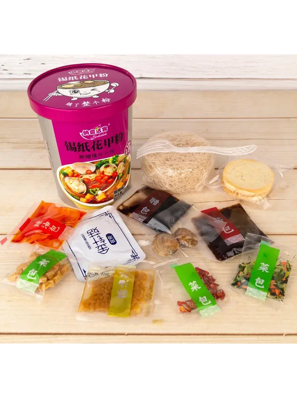 Фунчоза с овощами и моллюсками в кисло-бобовом соусе 211 г