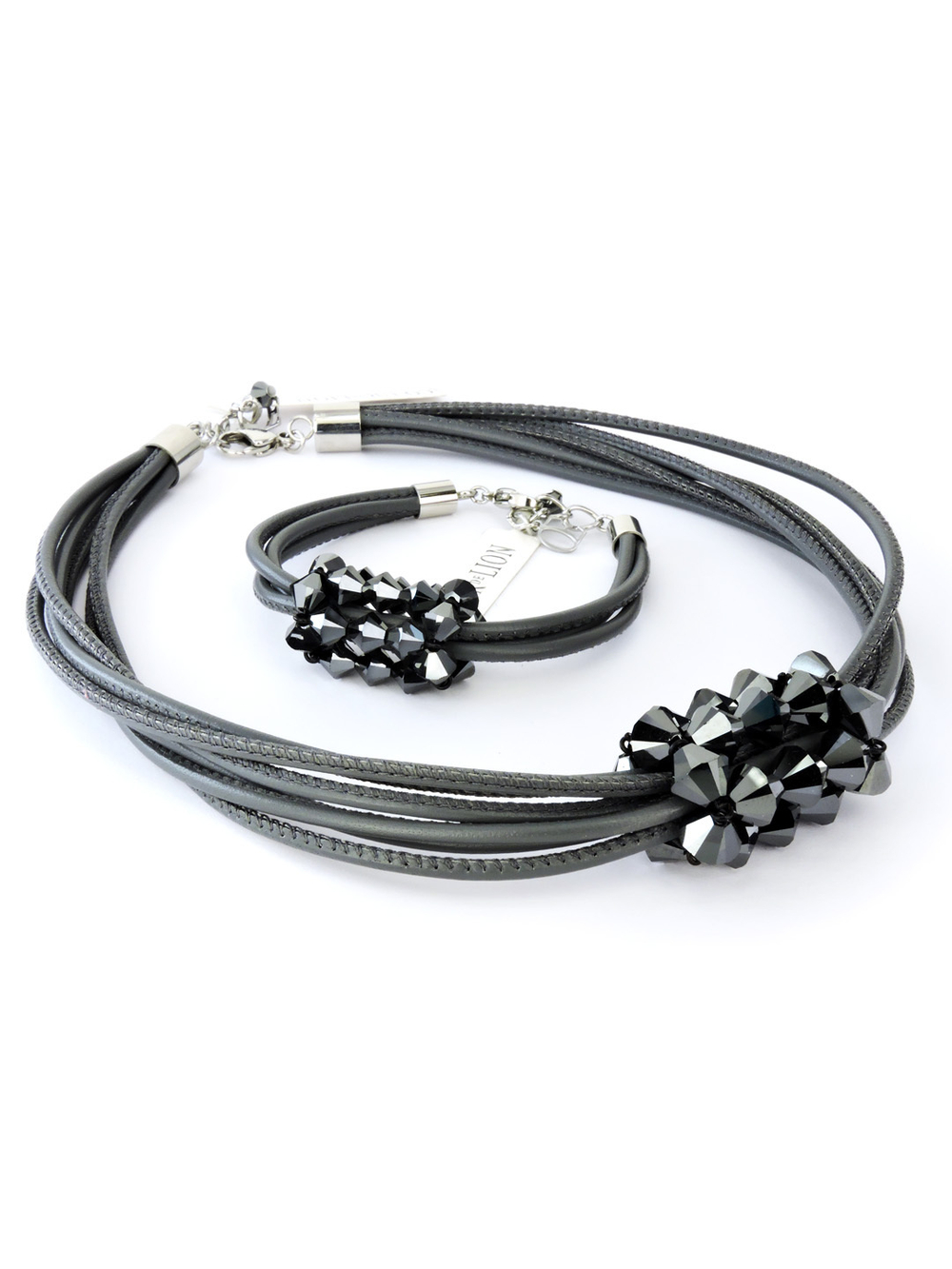 4716 Coeur de Lion браслет с кристаллами Сваровски и мягкой кожи серого цвета в 3 сложения.