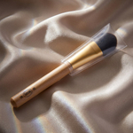 Кисть для нанесения масок