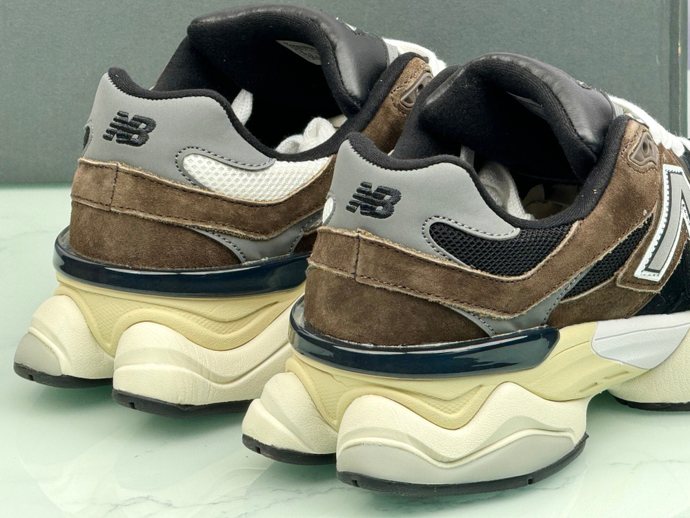New Balance 9060 Black-Brown