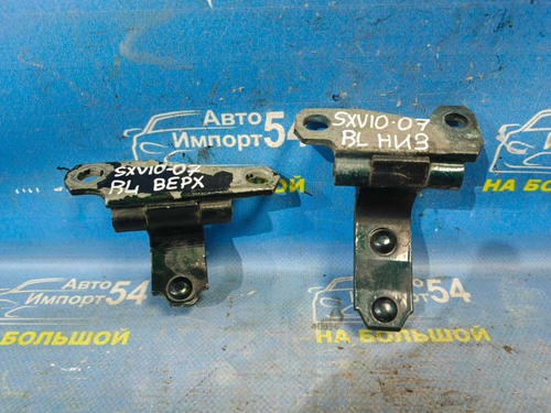 Петля двери задней левой TOYOTA CAMRY 1996