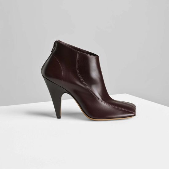 Полусапоги Phoebe Philo Tilt Ankle boot in oxblood leather
