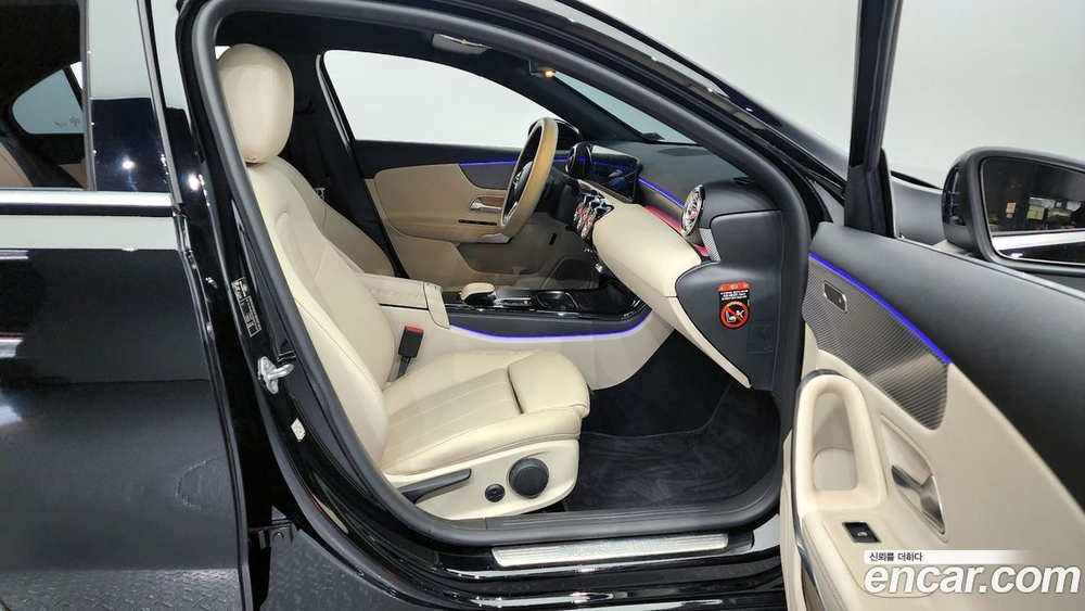 Mercedes-Benz A-Class W177 A220 Sedan (04.2021)