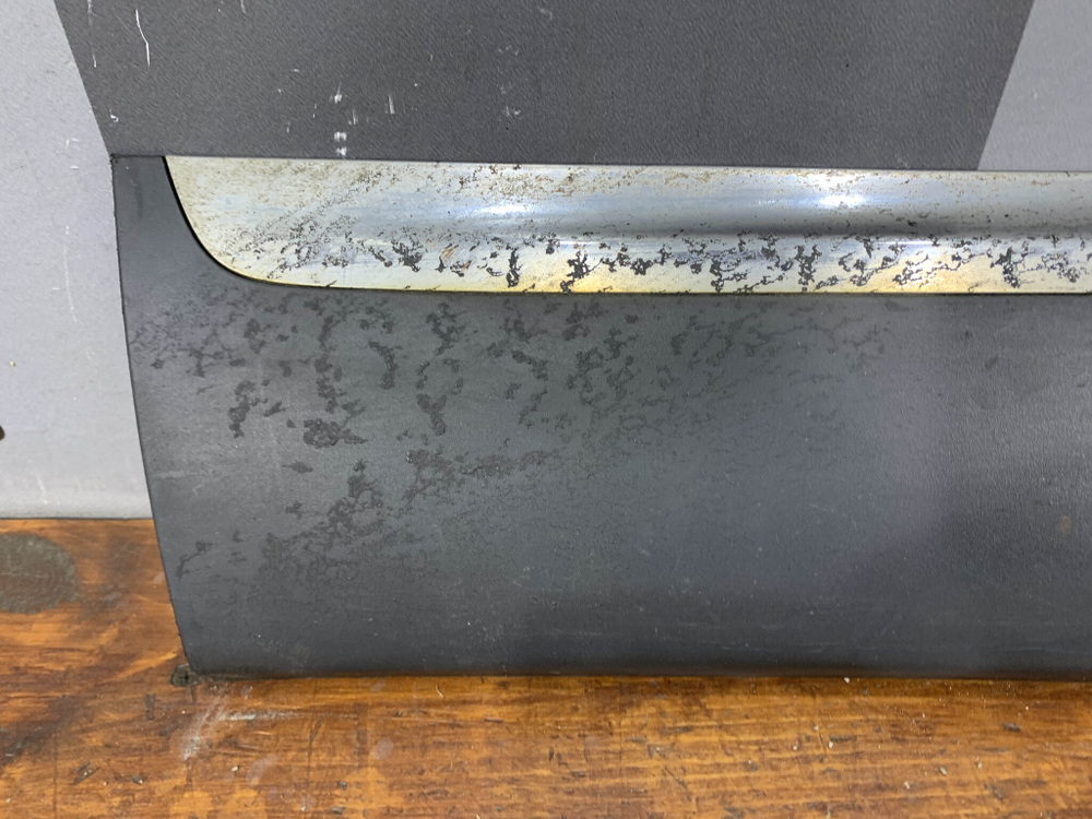 Накладка двери передней левой Kia Sorento 3 Prime (UM) 14-20 Б/У Оригинал 87721C5200