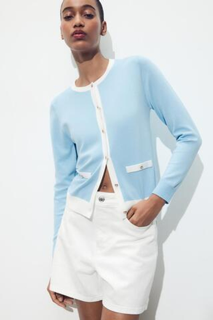 ZARA КАРДИГАН С КОНТРАСТНЫМИ КРОМКАМИ, СИНИЙ/БЕЛЫЙ