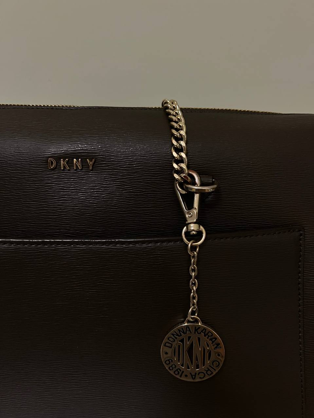Сумка DKNY