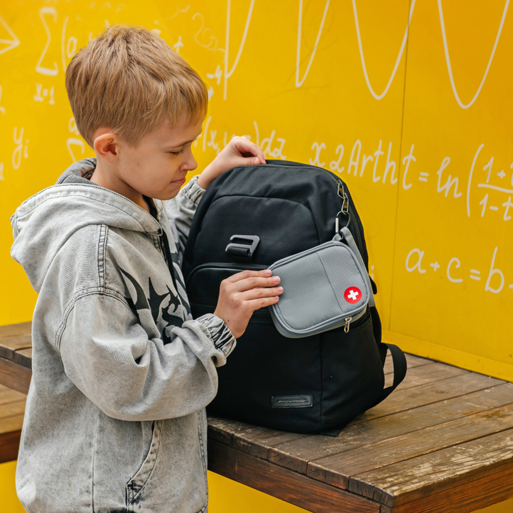 Аптечка карманная 14х11х3 (серая)