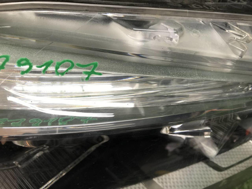 Битая Фара правая BMW 3er F30 (2015-2020) LED