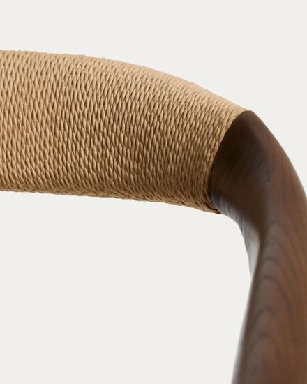 Уличный стул Derile из массива дуба в отделке орех и бежевой веревки