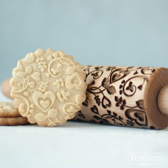 Малая скалка с узором Счастье