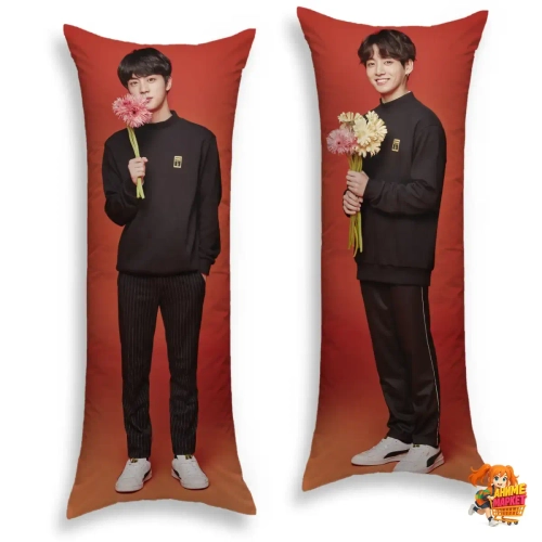 Дакимакура BTS Сокчин и Чонгук