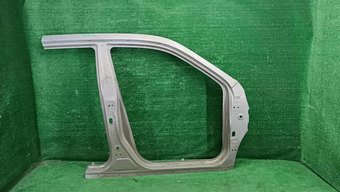 Боковина правая Geely Atlas (2016-2022)