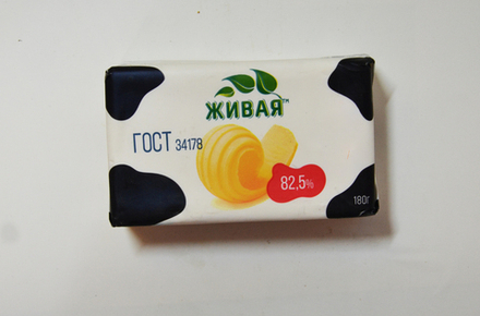 Масло сливочно-растительное "Живая" 82,5% 180г