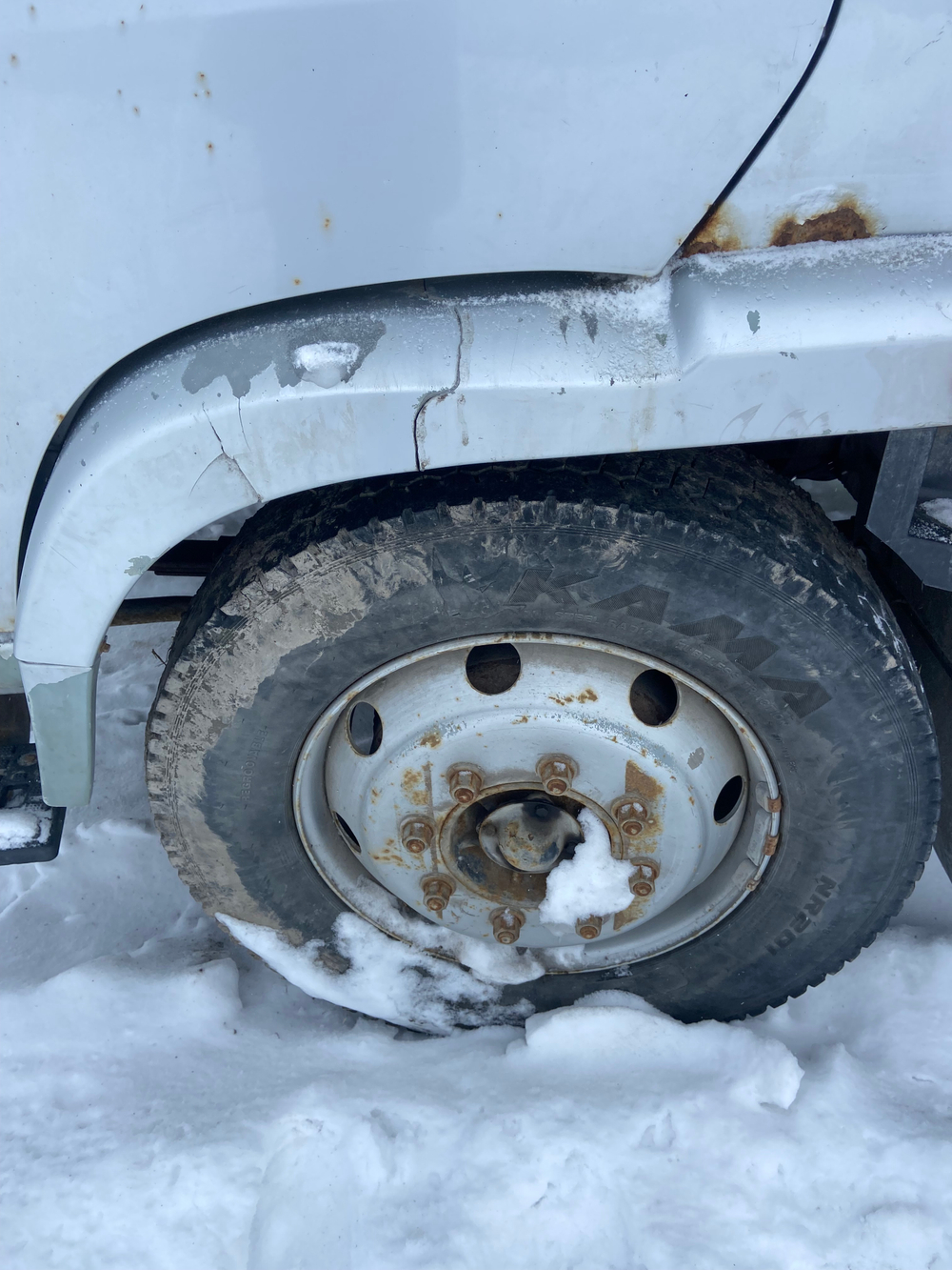 СПЕЦМОБИЛЬ-НН 3878* на шасси Foton AUMARK 4x2 Промтоварный 38786-40 (Дизельный, 3,8 л., 152 л.с., МТ