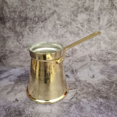 Турка "Лимон" ручной чеканки с латунной ручкой и покрытием в стиле Soy 350 мл. Турция (золотистый)