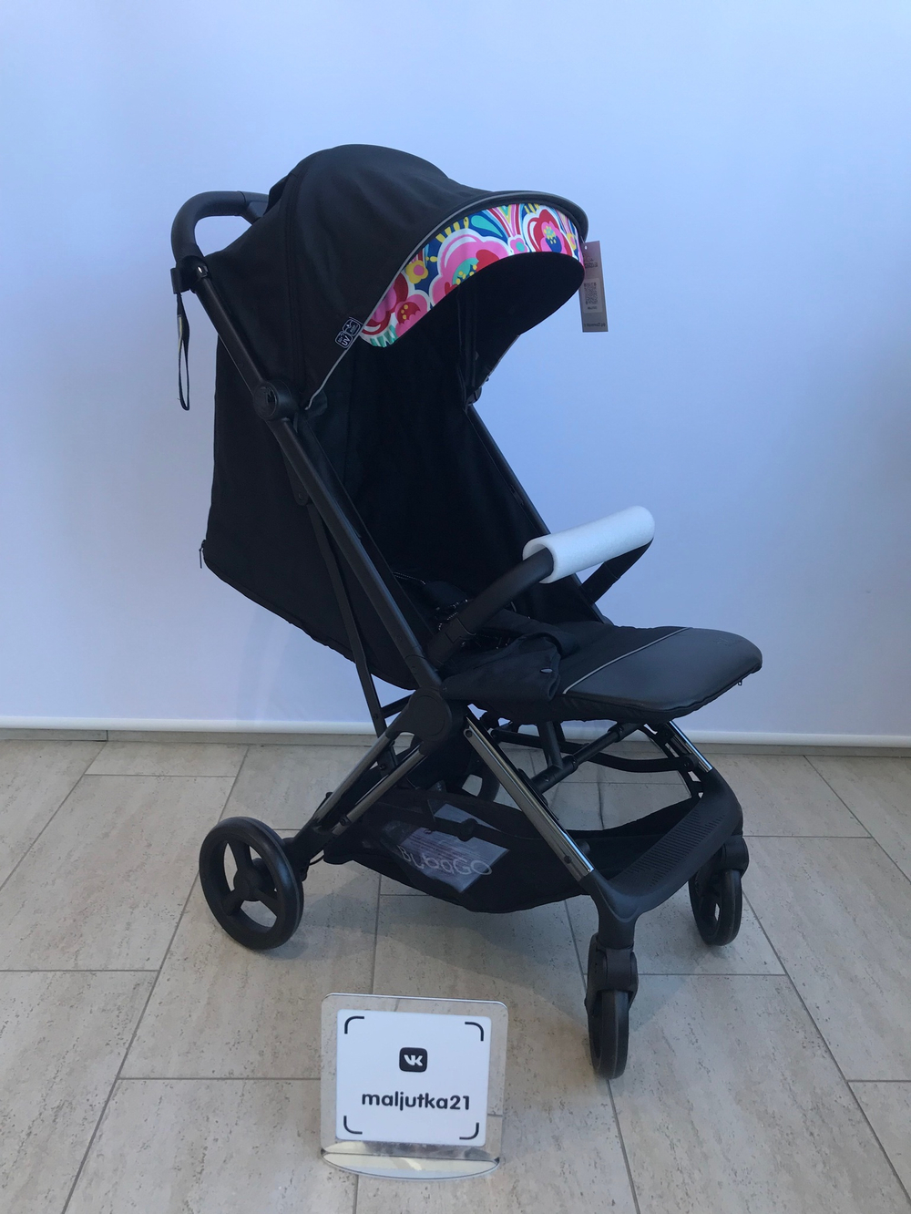 Коляска детская прогулочная BubaGO AXI арт.BG 115-1 color Black цвет Черная