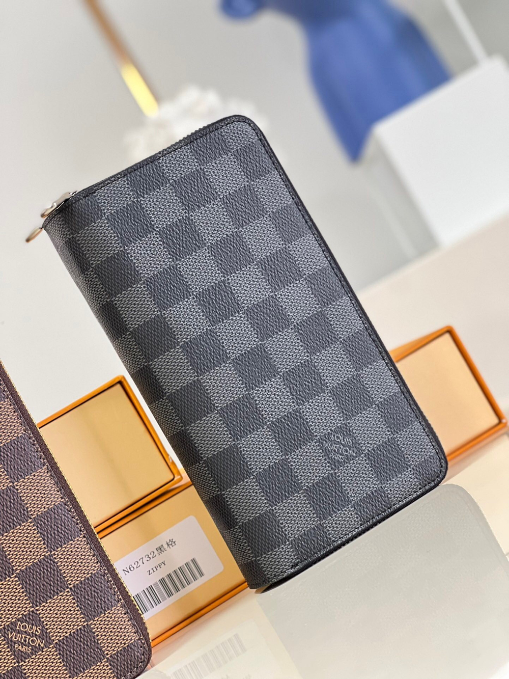 Louis Vuitton Zippy Organizer