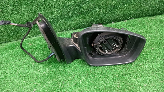 Зеркало правое VW Polo Sedan (2010-2020) 5 контактов