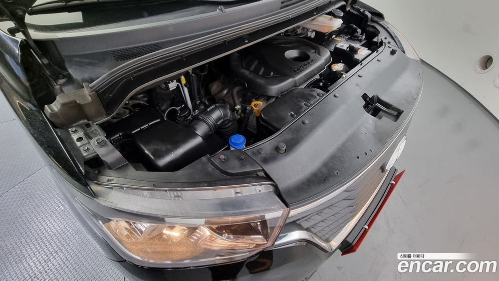 Hyundai The New Grand Starex Van 5-и местный (09.2020)