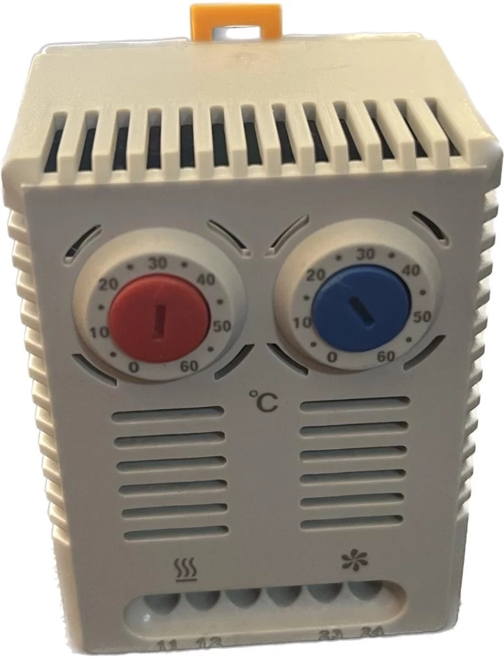 Термостат TDM сдвоенный NO/NC (охлаждение/обогрев), 10/5A, 230В