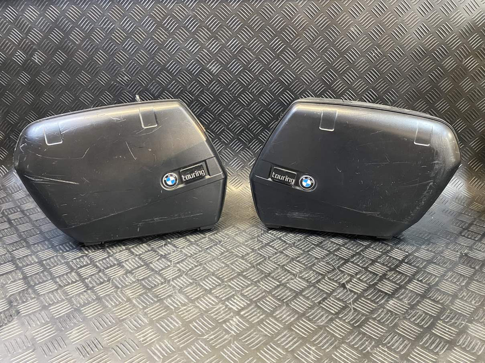 Кофры боковые BMW (с ключем) 053439