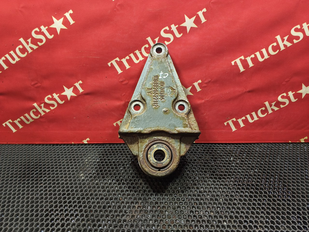 Кронштейн рессоры 2022г.