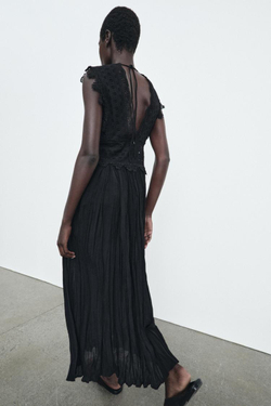 ZARA КРУЖЕВНОЕ ПЛАТЬЕ — ZW COLLECTION, ЧЕРНЫЙ