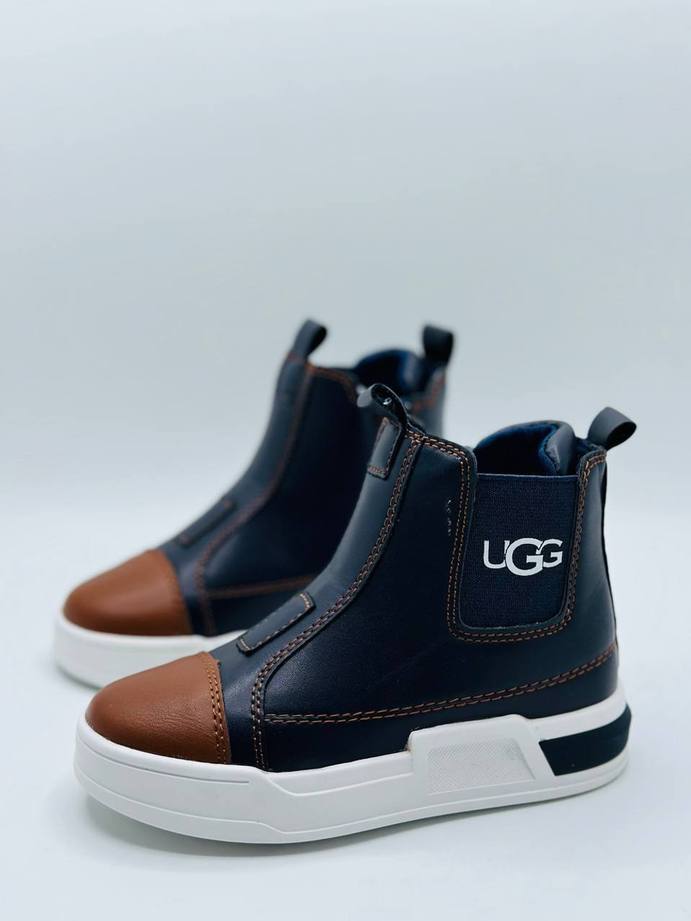 Детские кожаные ботинки Buba UGG