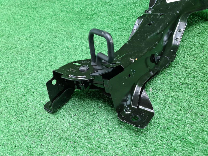 Кронштейн Land-Rover Discovery Sport (2019-н.в.)