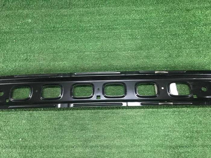 Поперечина крыши VW Caddy 4 (2015-2020)