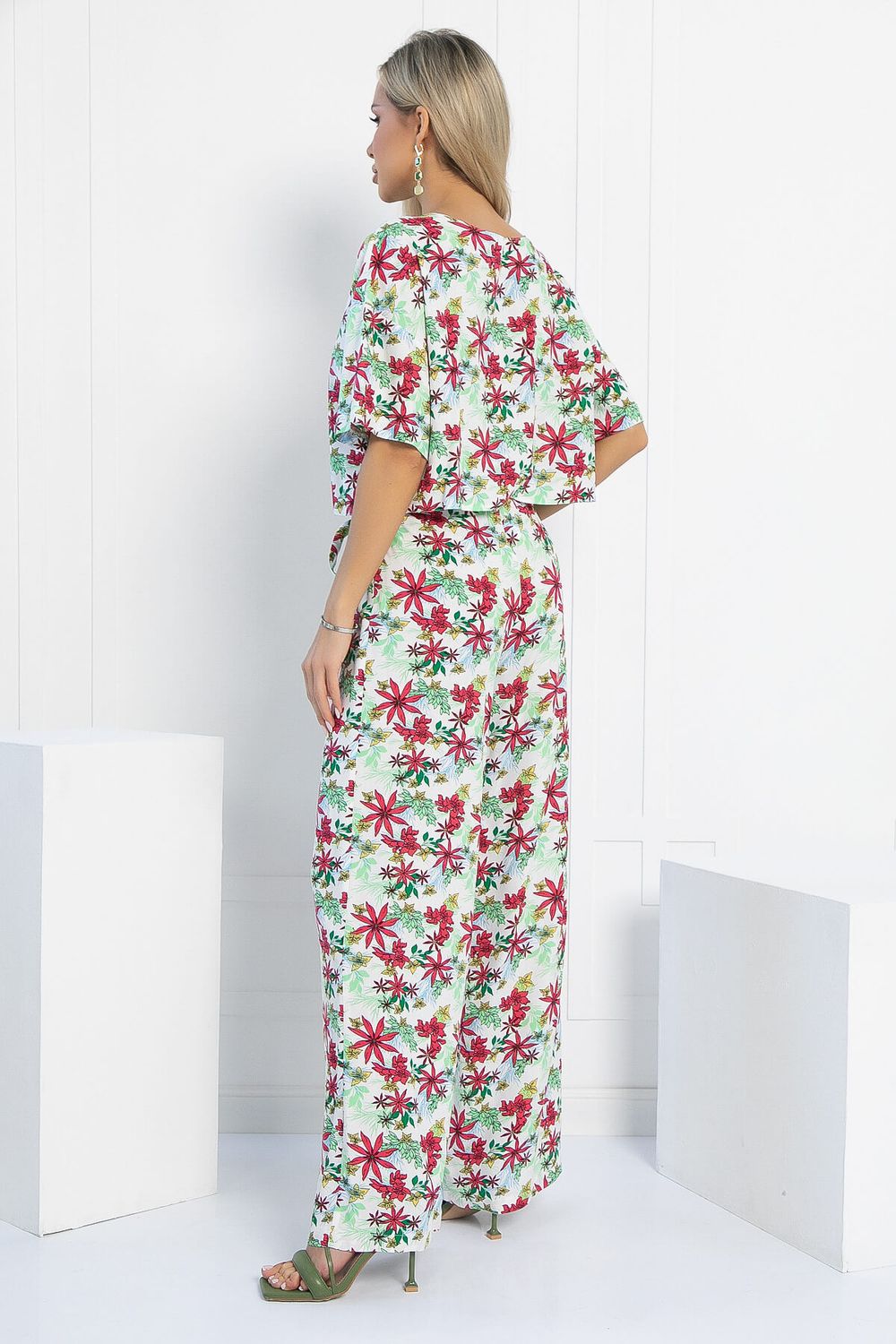 Костюм Летняя прогулка (белый) К12968-8М LT Collection