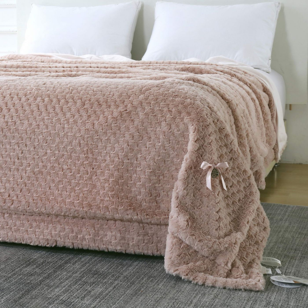 Плед 220х240 Sofi De MarkO Аврил розовый