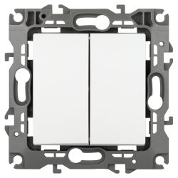 Переключатель перекрестный ЭРА Серия 12 12-1112-01М двойной, 10АХ-250В, белый матовый