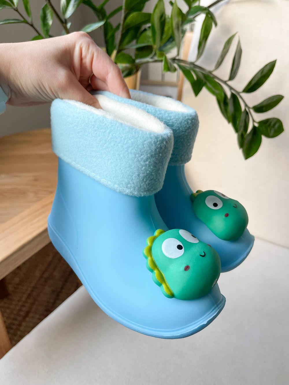 Резиновые сапоги