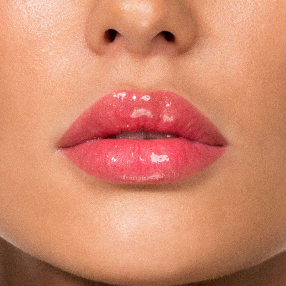 LUSCIOUS LIPS блеск-плампер №324 Yummy Plummy 7ml