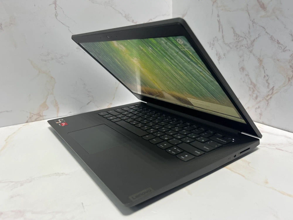 Ноутбук Lenovo V14-ADA (82C6006DRU) 14"/AMD Ryzen 3 3250U/RAM 8GB/SSD 256GB/AMD Radeon Graphics/1920*1080/TN/Windows 11/Подсветка кл-ры: НЕТ/Серый. Состояние: B1