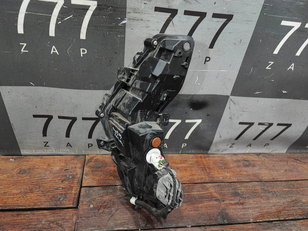 ДХО правый Haval Jolion 21-нв Б/У Оригинал 4137101XST01A