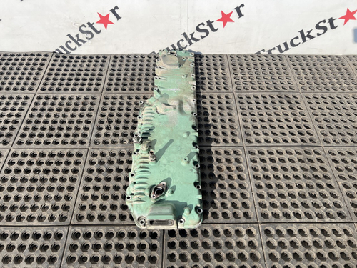 Крышка масляного радиатора в сборе