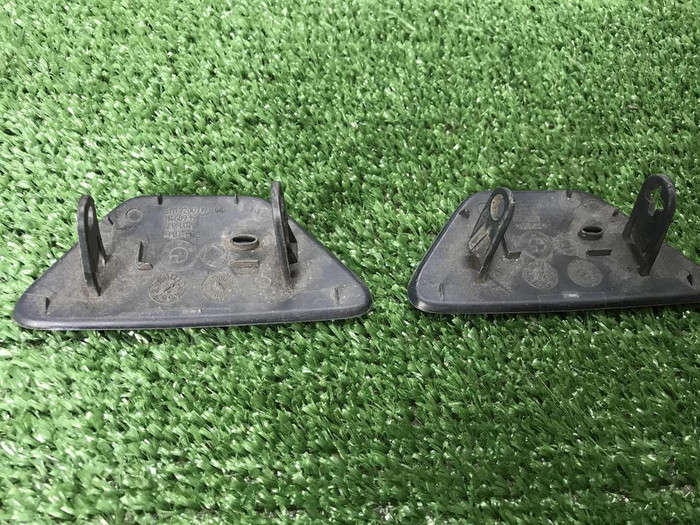 Крышка форсунки левая BMW 5er F10 (2009-2017)