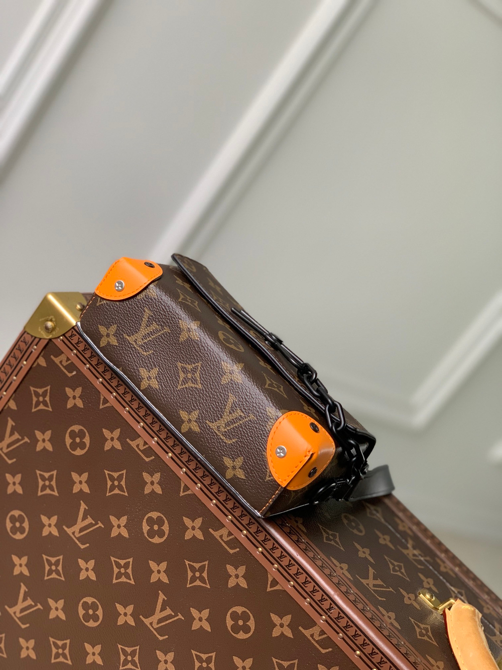 Louis Vuitton Steamer Wearable Wallet