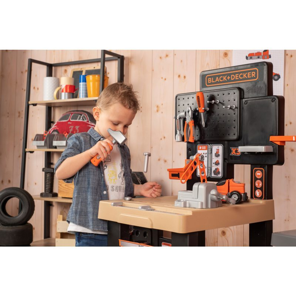 Smoby - Мега мастерская Black &amp; Decker с зоной маляра и сантехника + 100 аксессуаров 360726