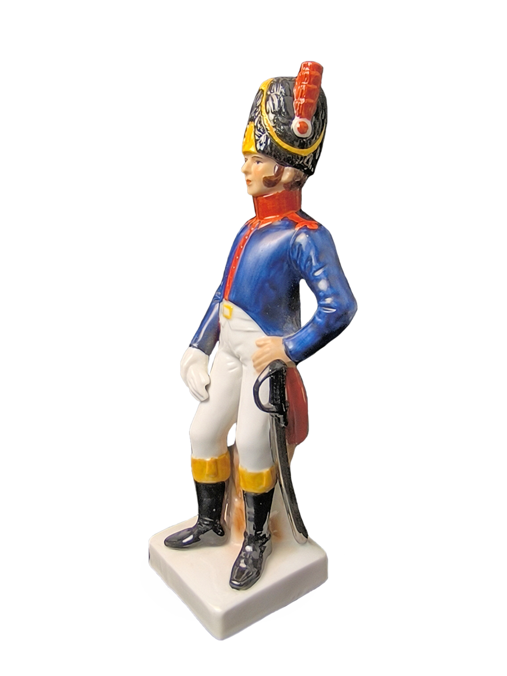 Фарфоровая статуэтка "Пехотный офицер" Франция