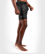 Компрессионные шорты Venum Skull Vale Tudo Shorts Black/Black