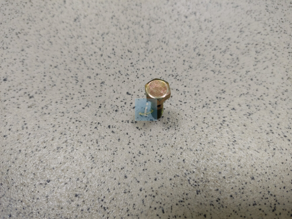 Болт 7511.1104433