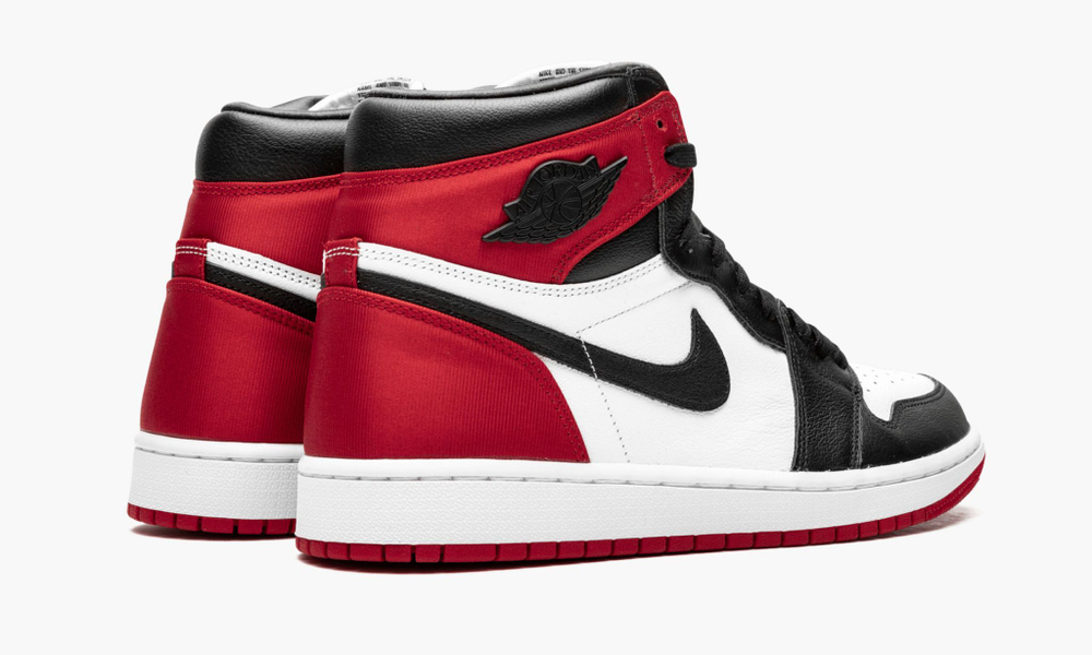 Nike jordan 1 satin 2025