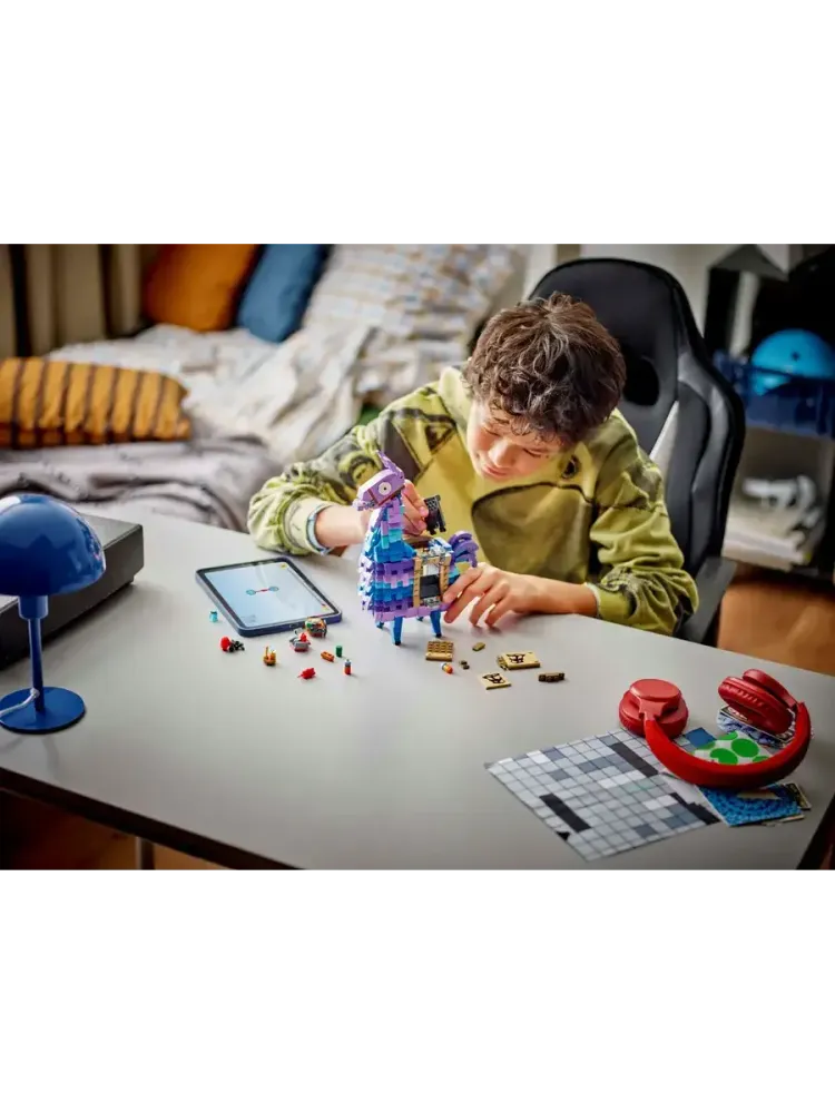 Конструктор LEGO Fortnite 77071 Лама