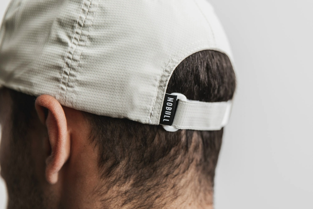 Кепка NOBULL молочная