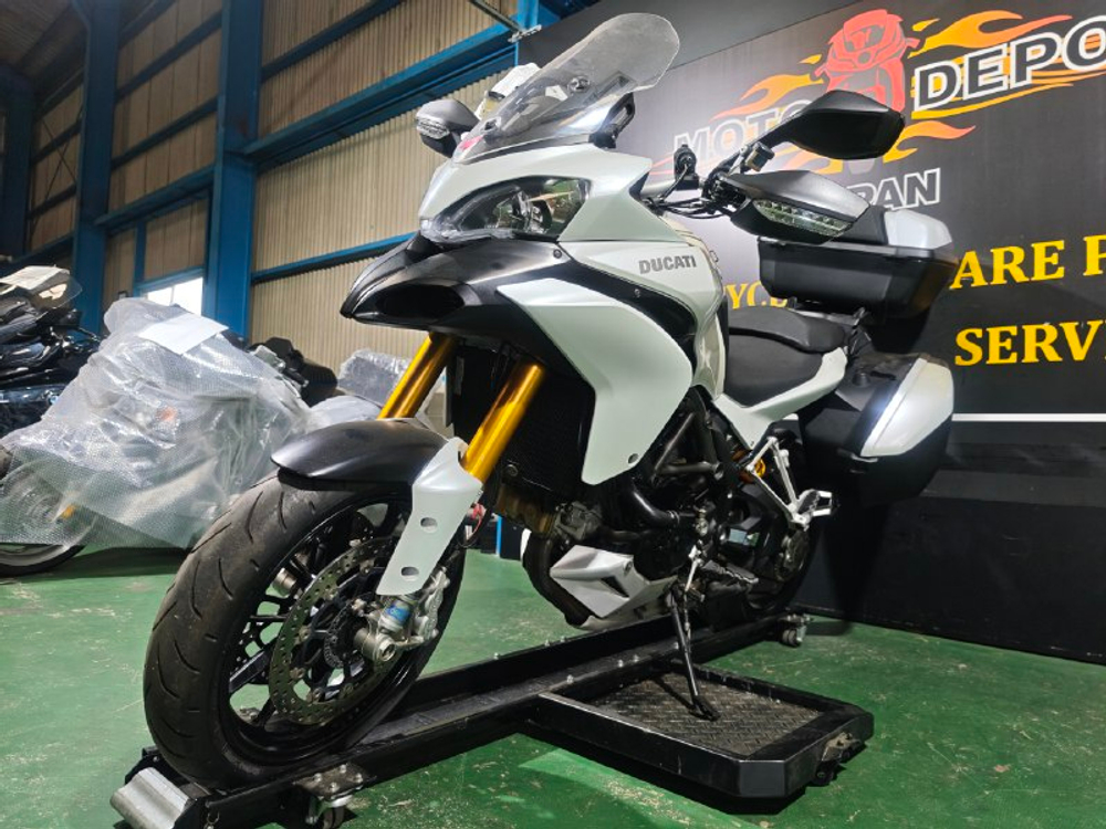 Ducati Multistrada 1200S 2010