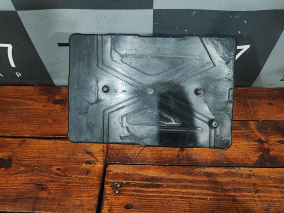 Крепление аккумулятора Honda Pilot 2 (YF4) 08-15 Б/У Оригинал 31522SZAA00