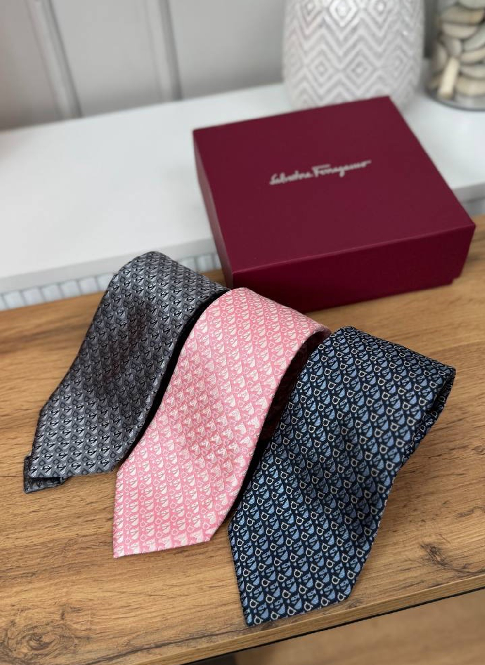 Галстук Salvatore Ferragamo